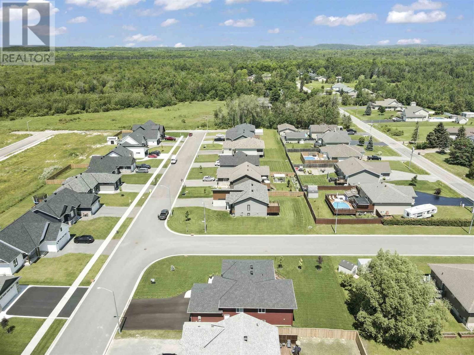 107 CHATFIELD DR Image 43
