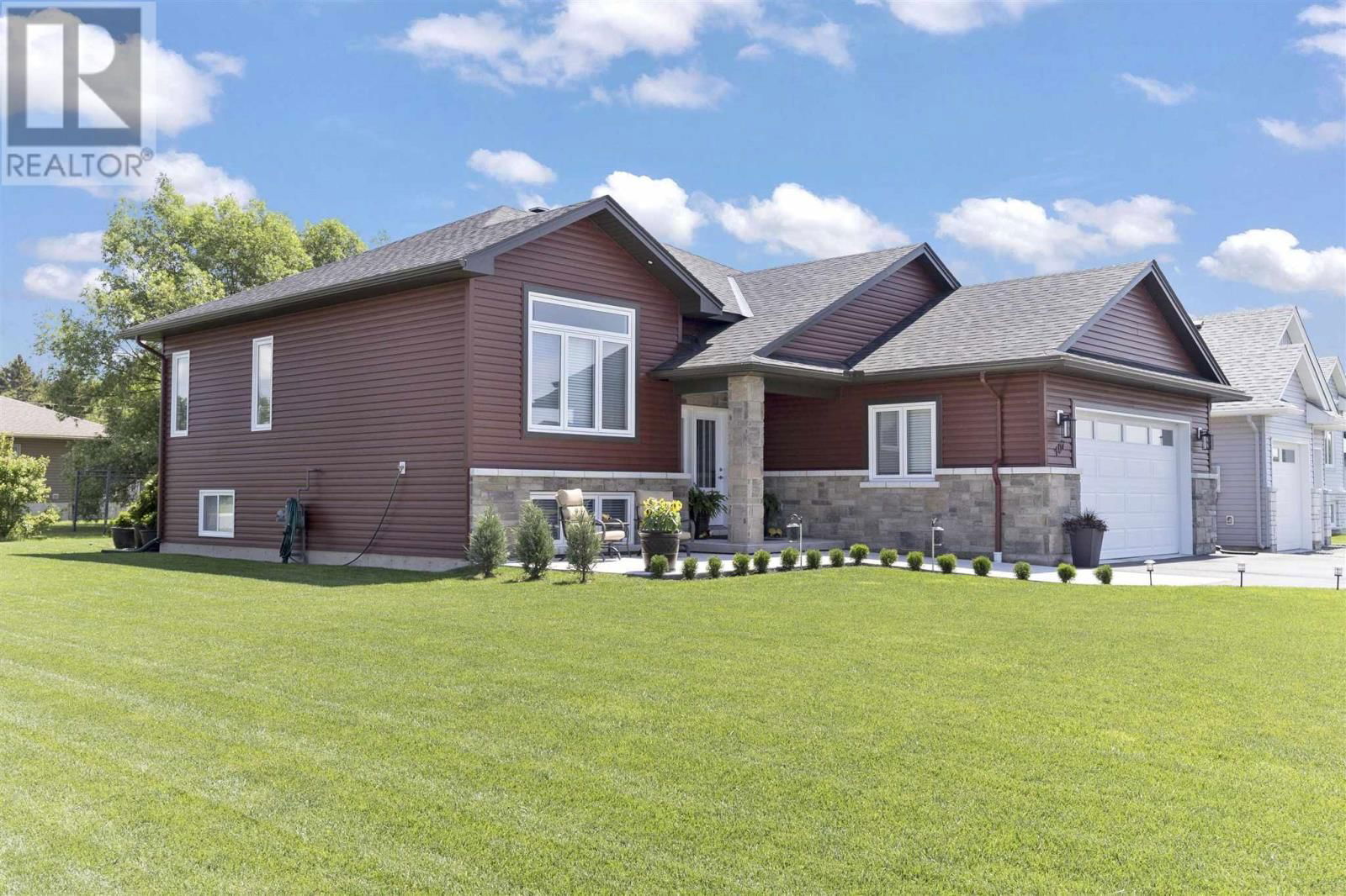 107 CHATFIELD DR Image 45