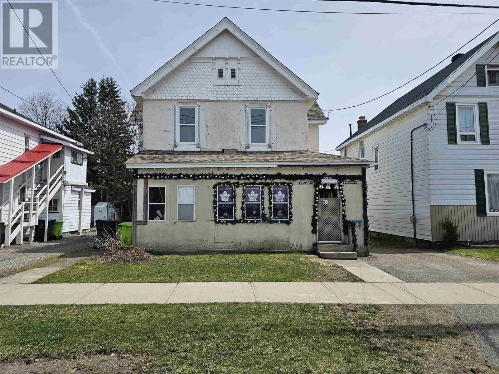 84 PILGRIM ST Image 1