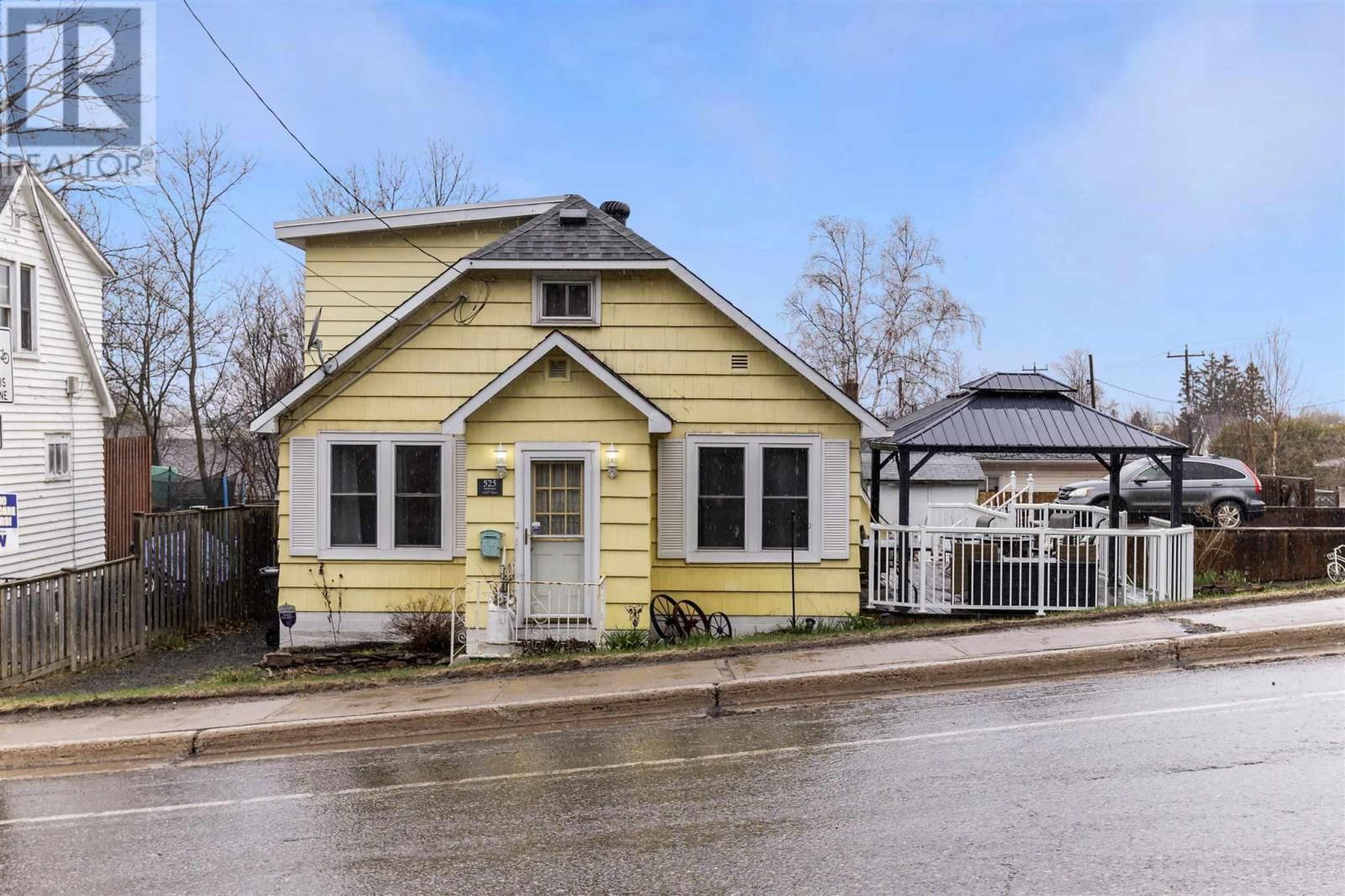 525 NORTH ST Image 1