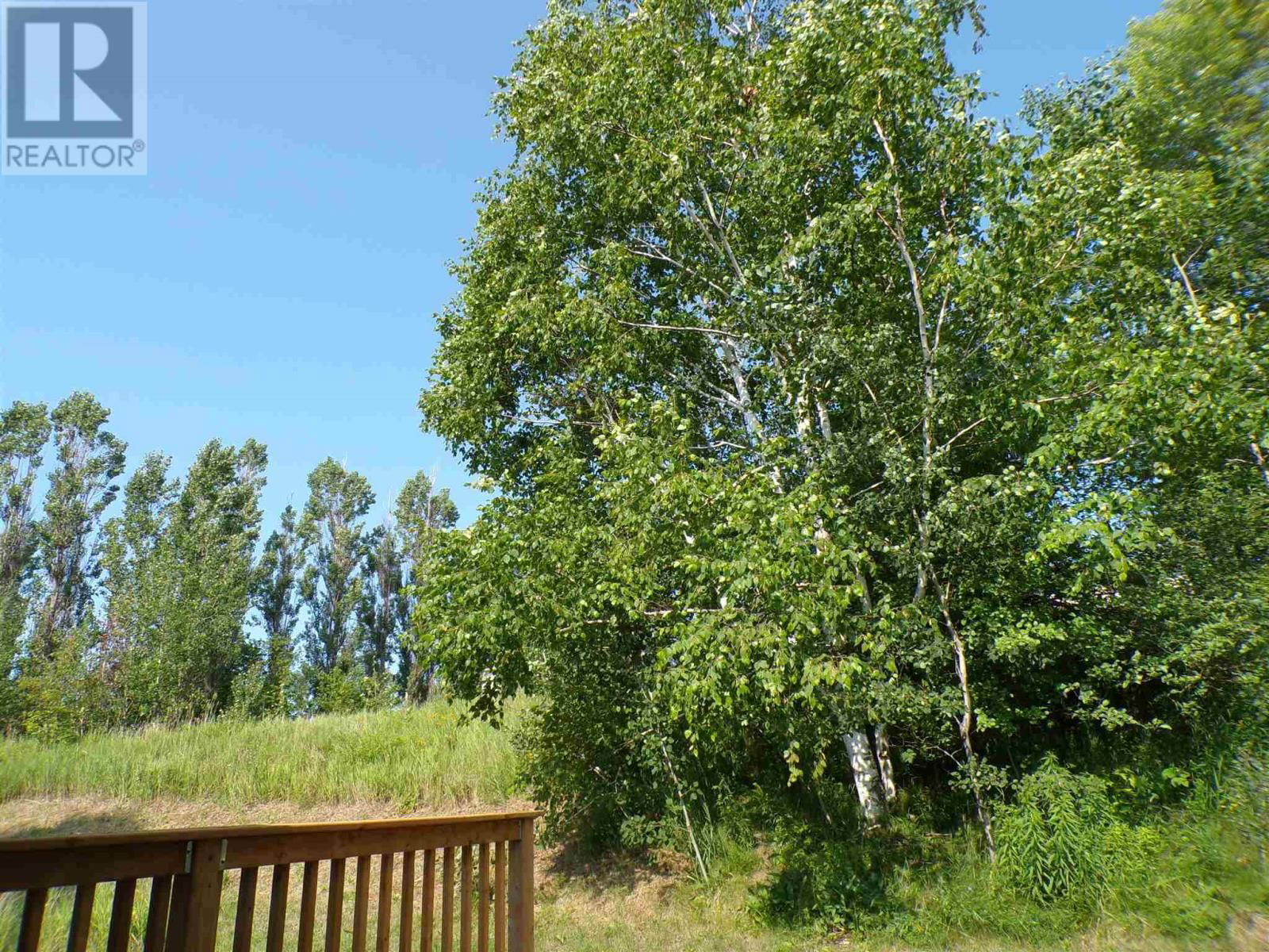 44 FARRELL CRES Image 33