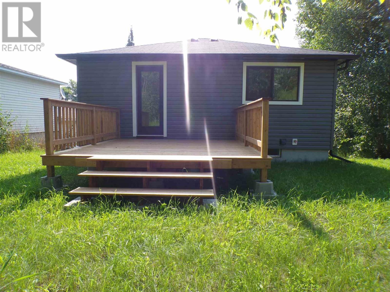 44 FARRELL CRES Image 46