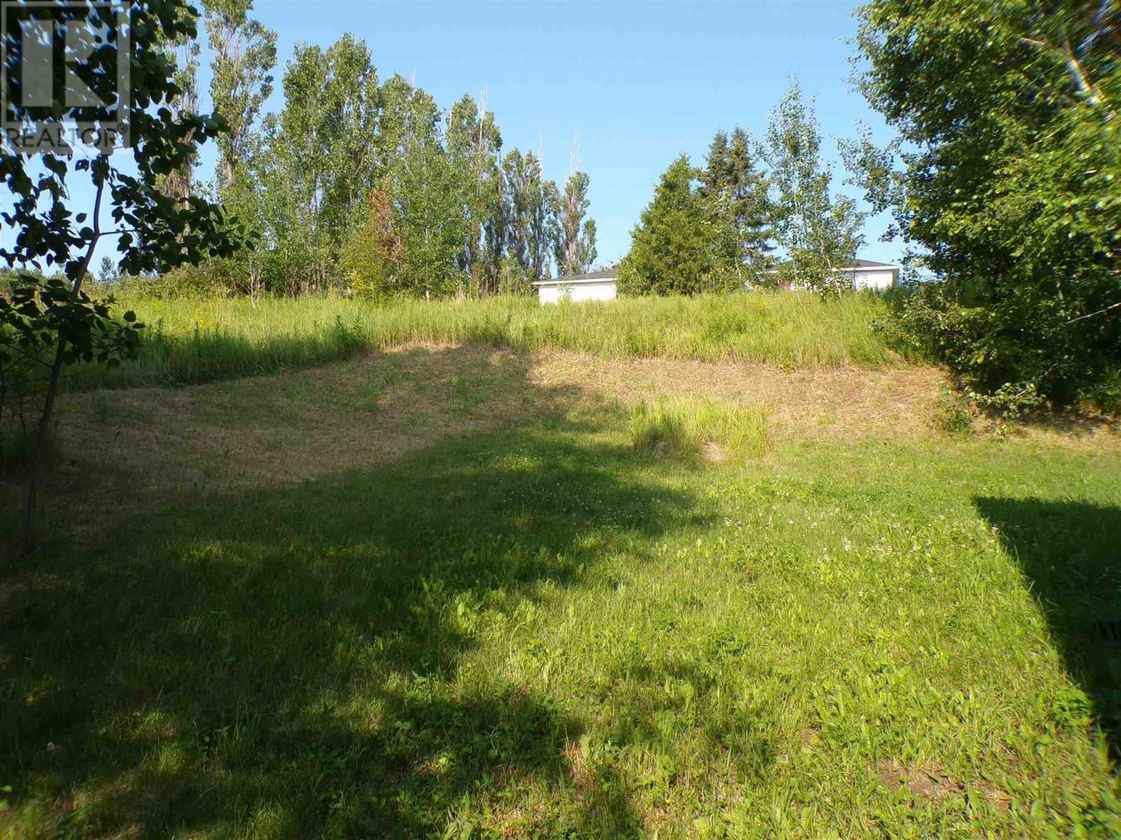 44 FARRELL CRES Image 47
