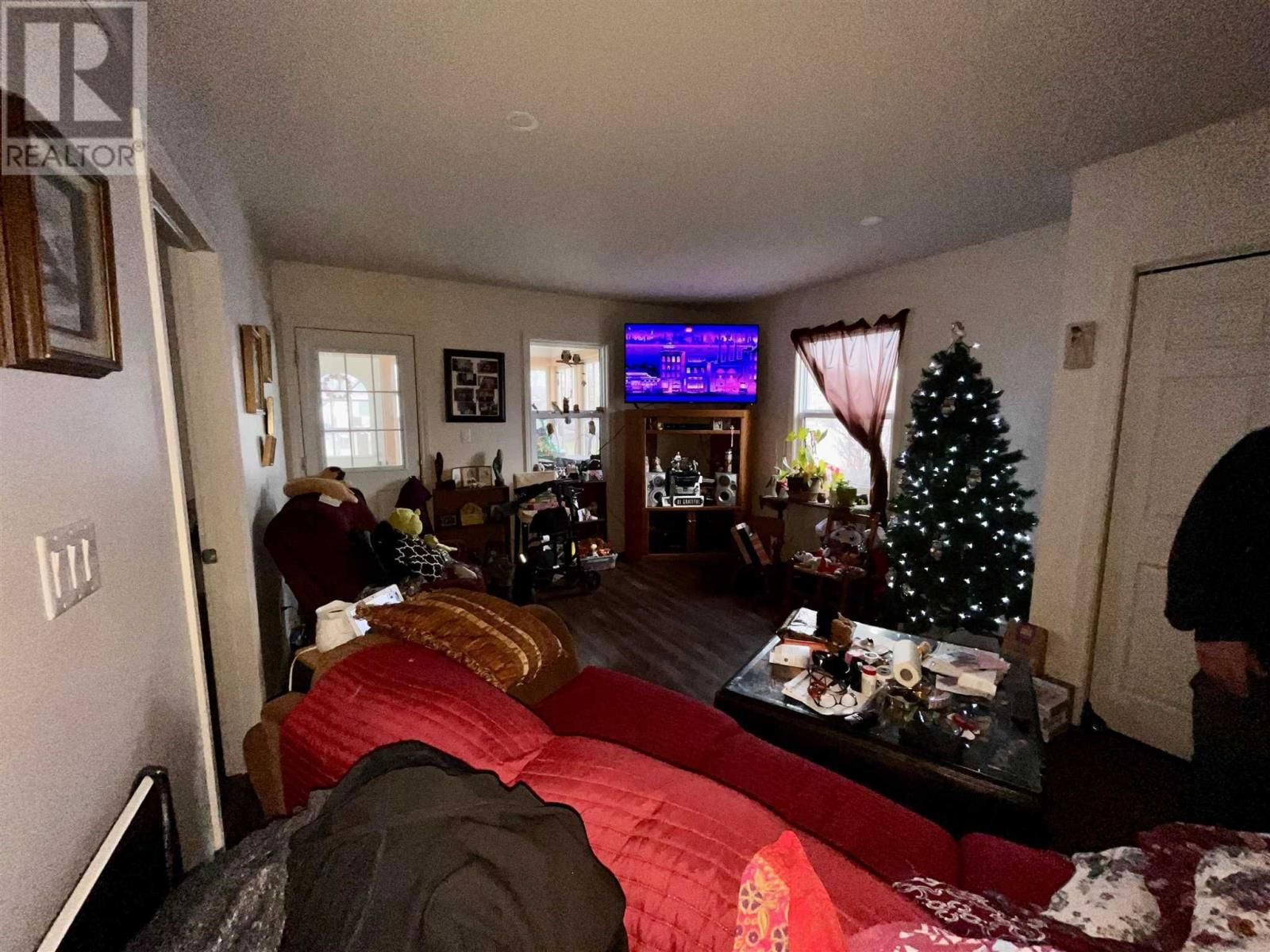 333 NORTHLAND RD Image 5