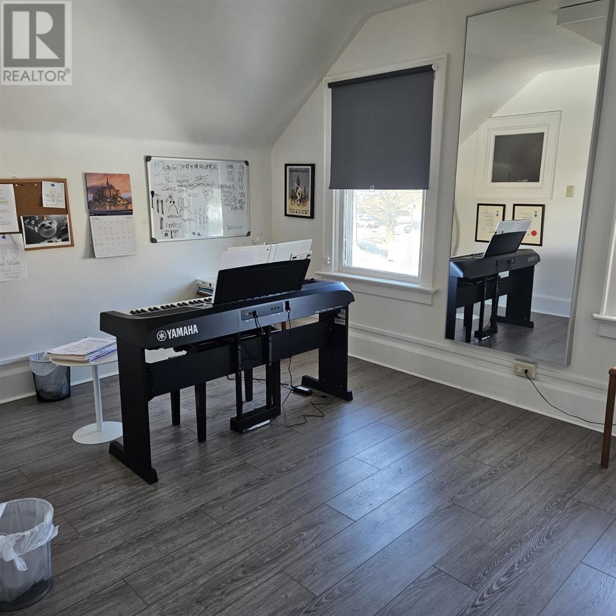 163 EAST ST Image 11