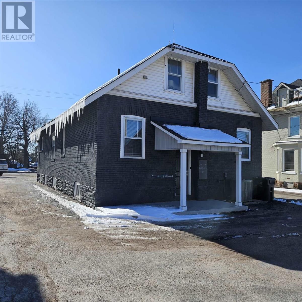 163 EAST ST Image 2