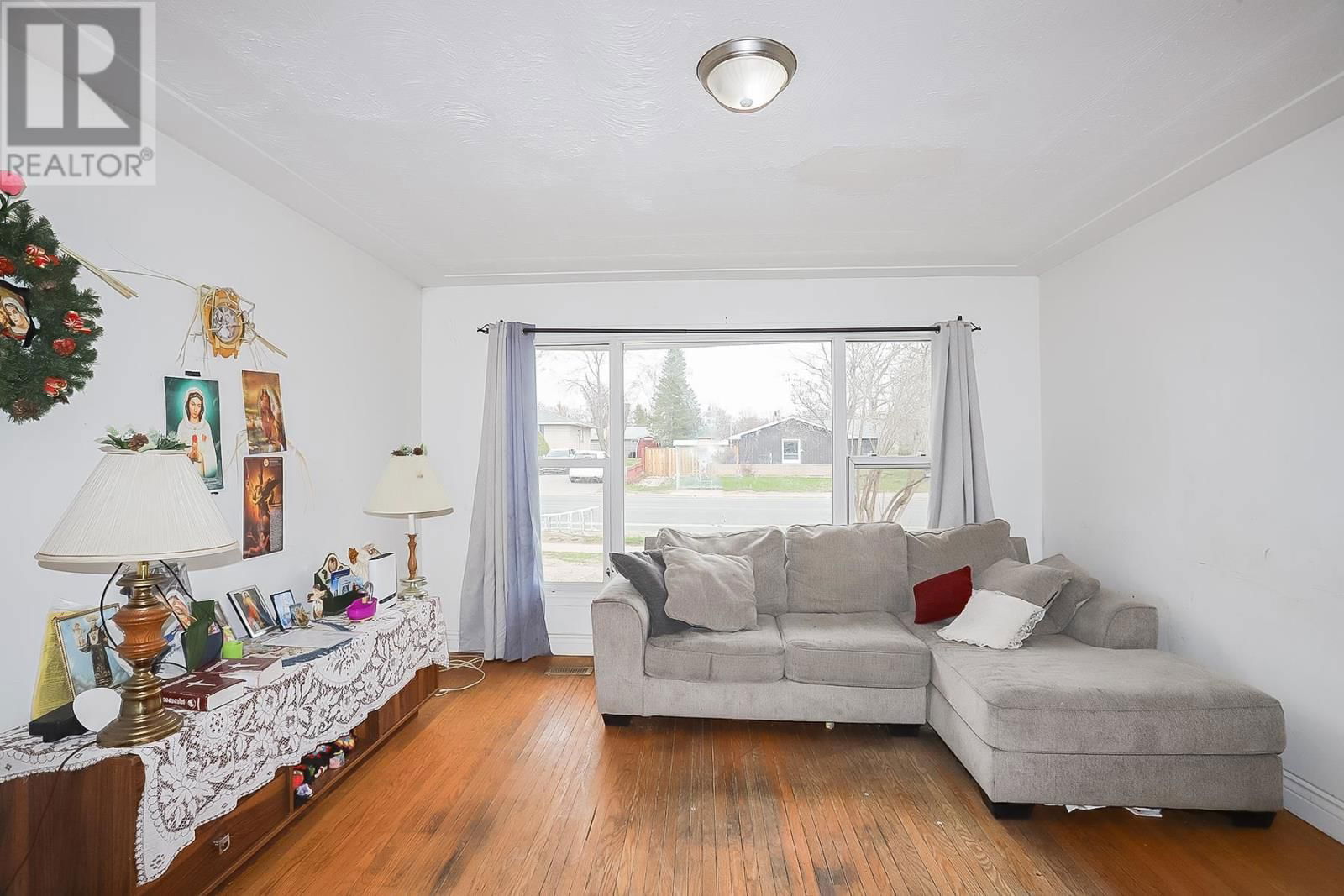 797 PINE ST Image 22