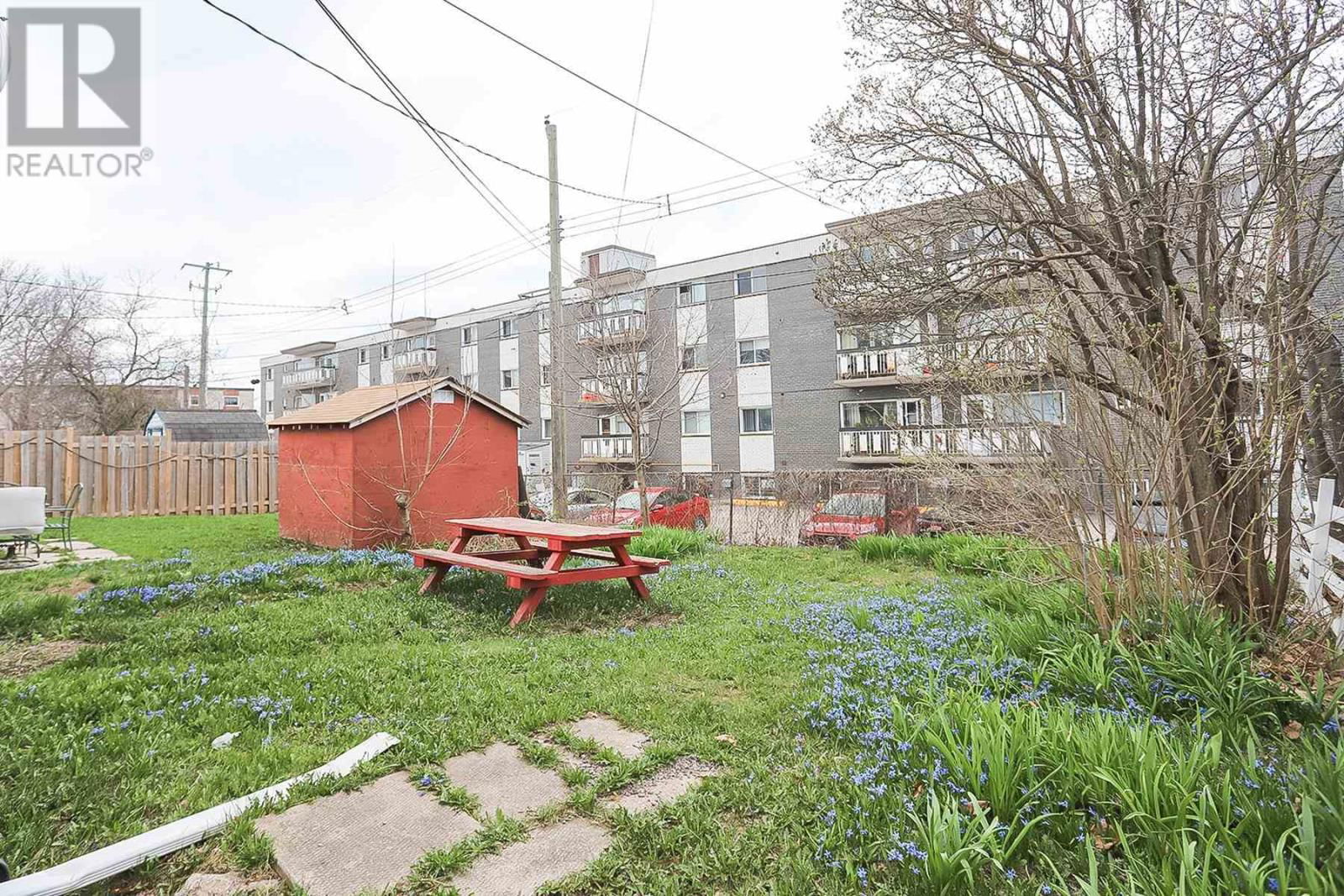 797 PINE ST Image 24