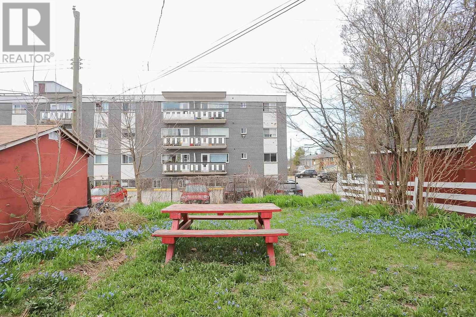 797 PINE ST Image 25