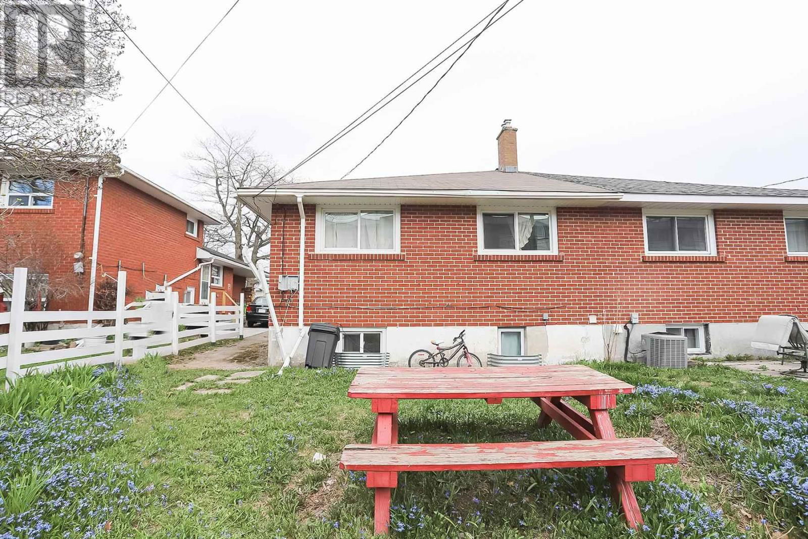 797 PINE ST Image 27
