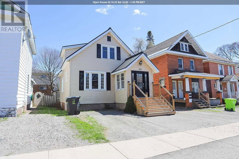 142 Woodward Ave Sault Ste. Marie, Ontario