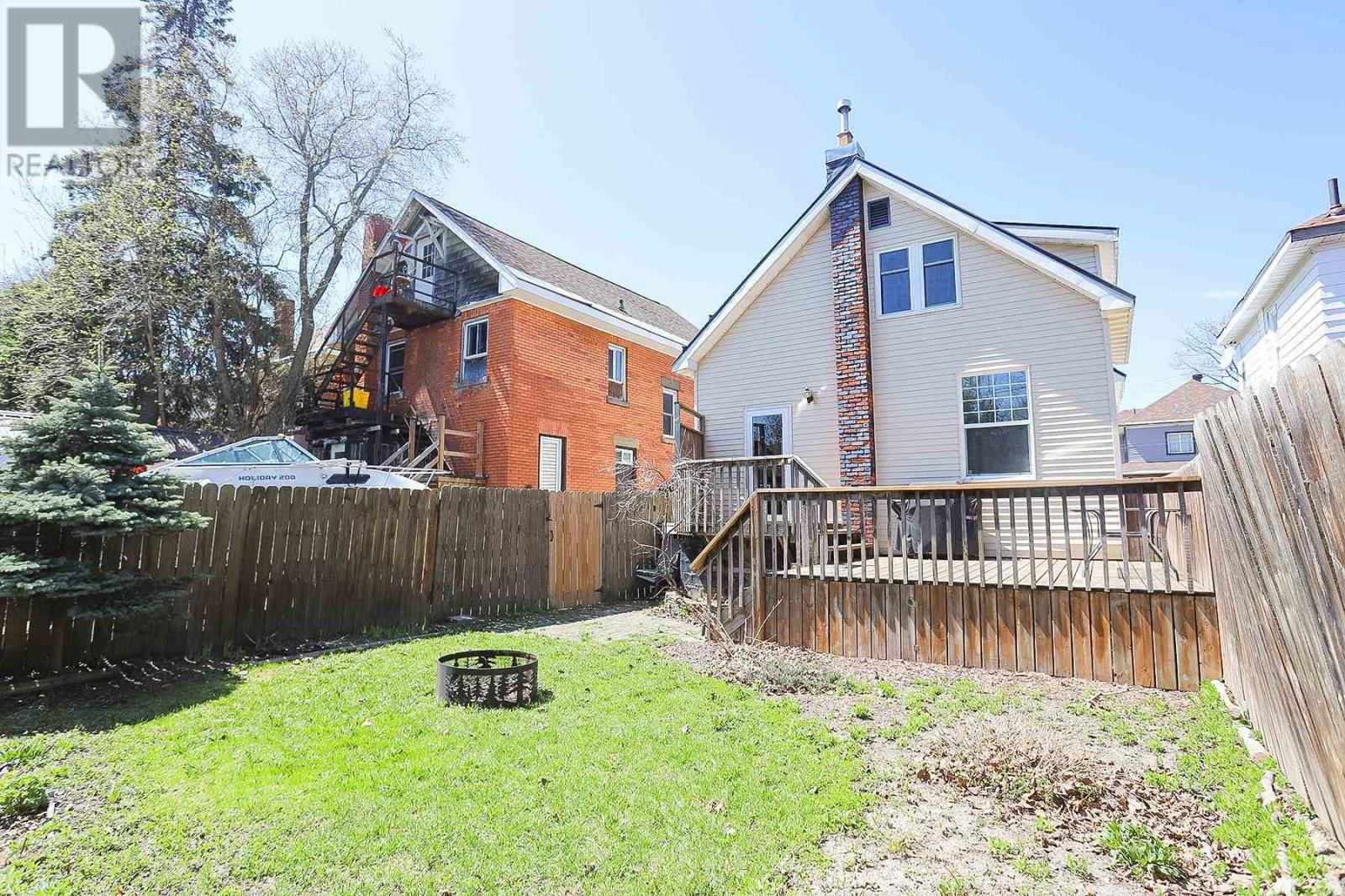 142 WOODWARD AVE Image 8