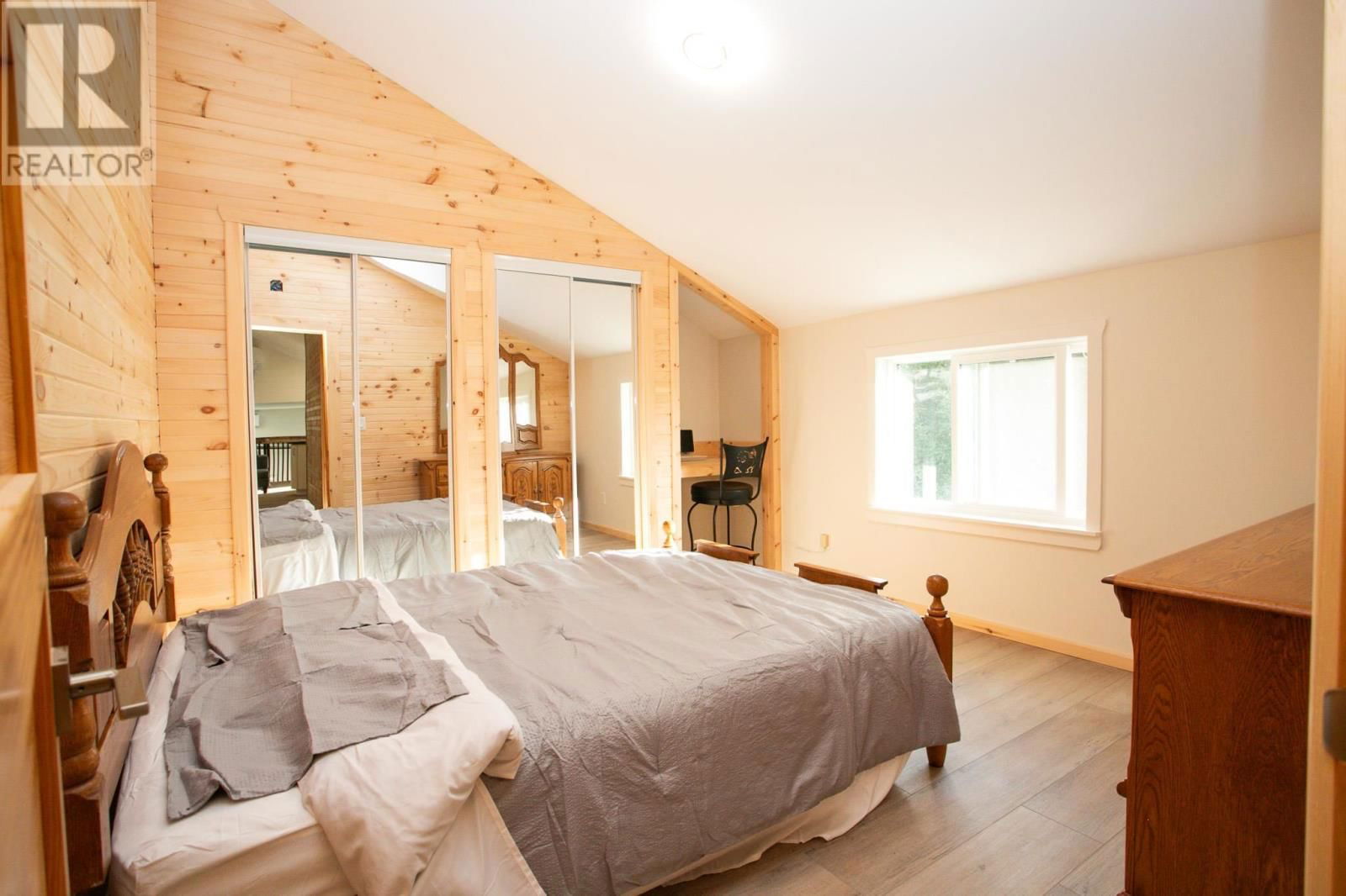 5404 MILFORD HAVEN RD Image 15