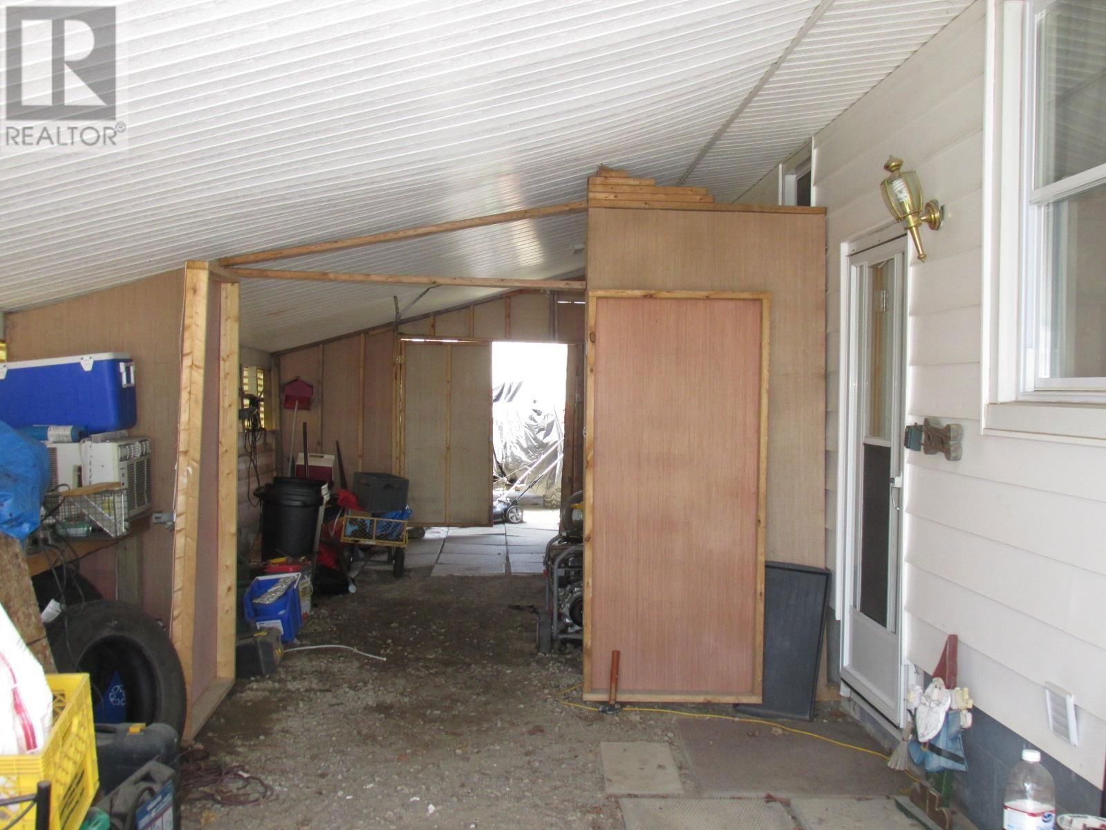 28 DENISON RD Image 28