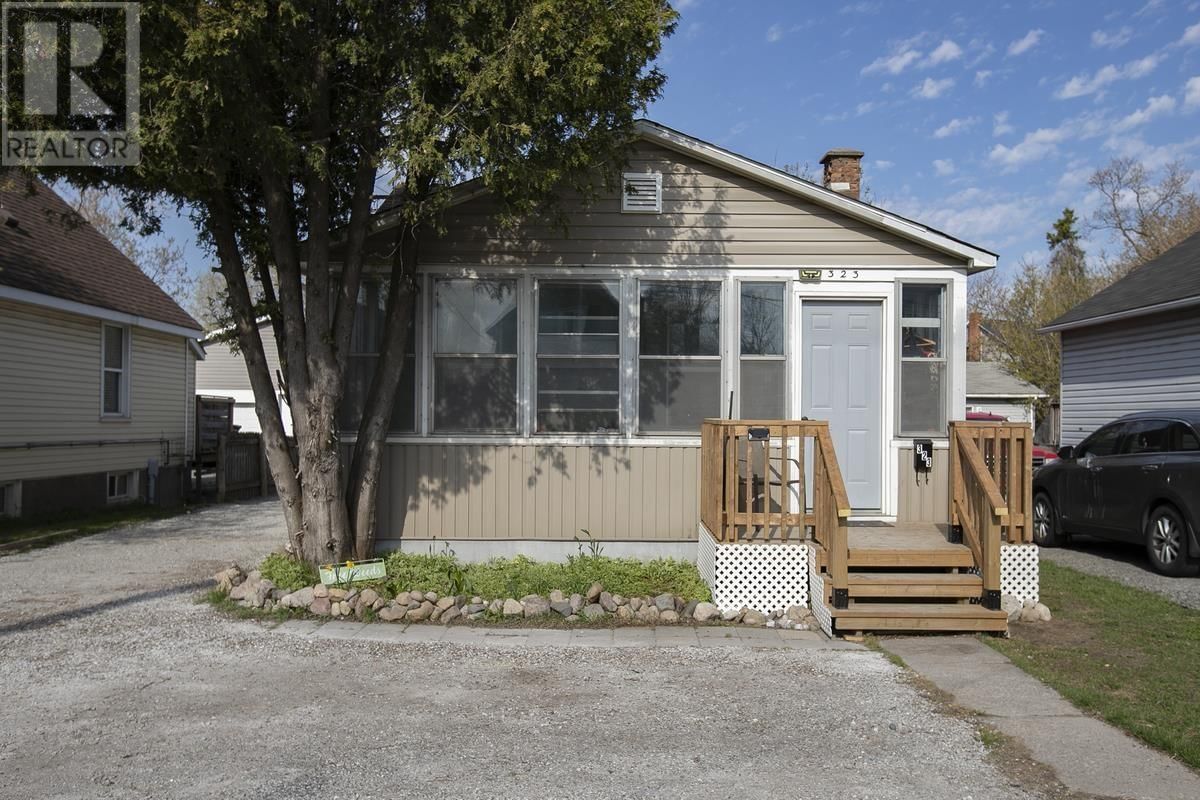 323 FARWELL TER Image 2