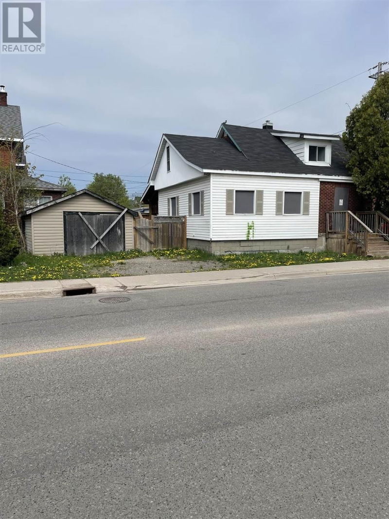 165 John St Sault Ste. Marie, Ontario