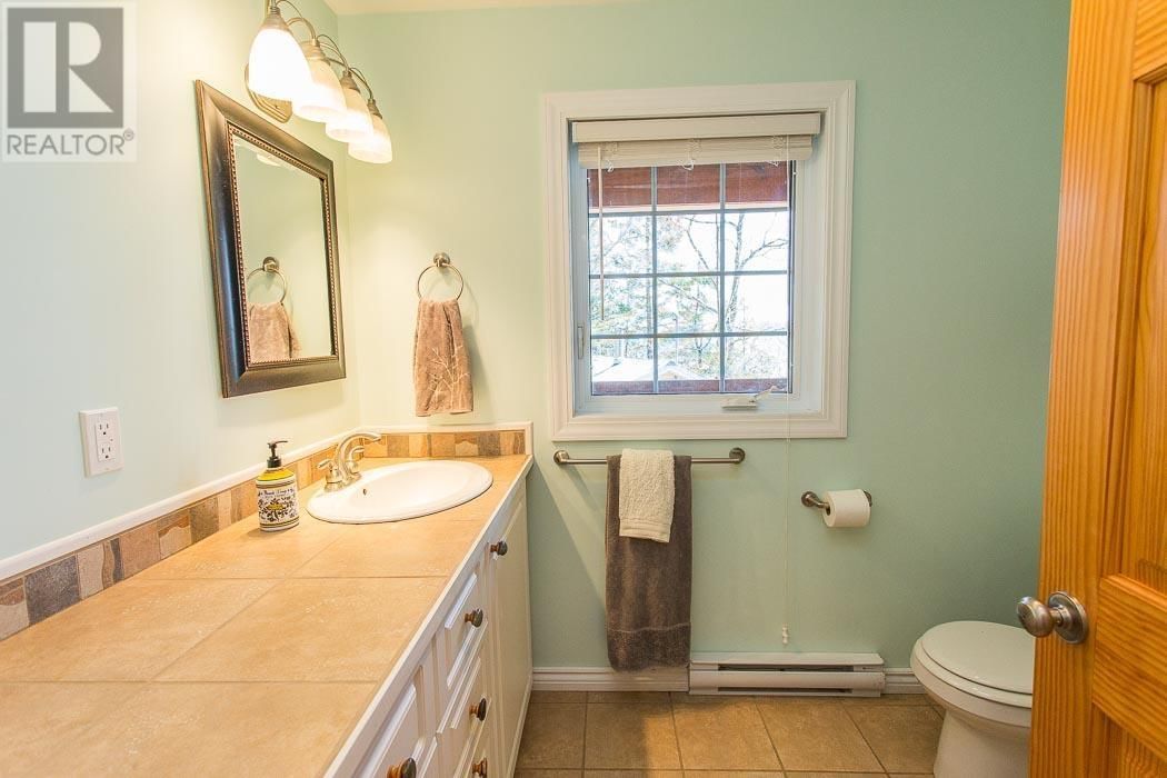 324 WALTONEN RD Image 19