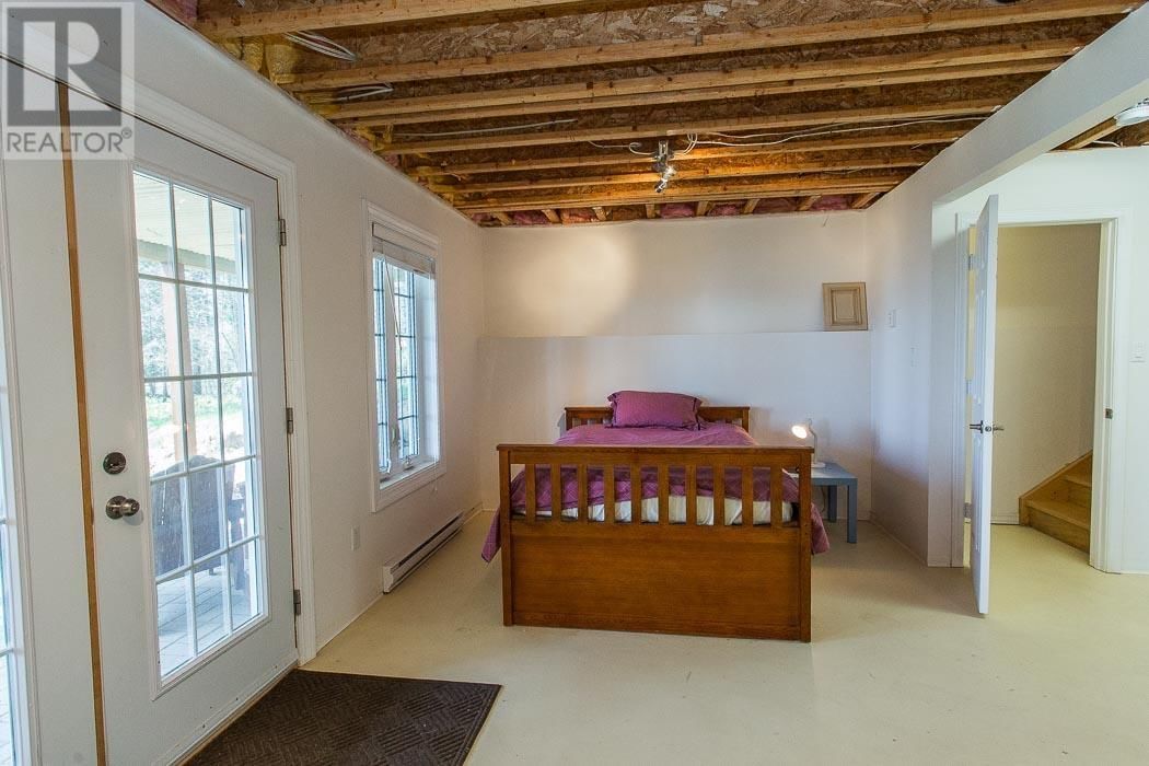 324 WALTONEN RD Image 21
