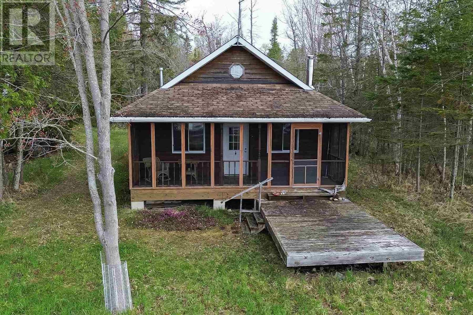 4967 GORDON RD Image 2