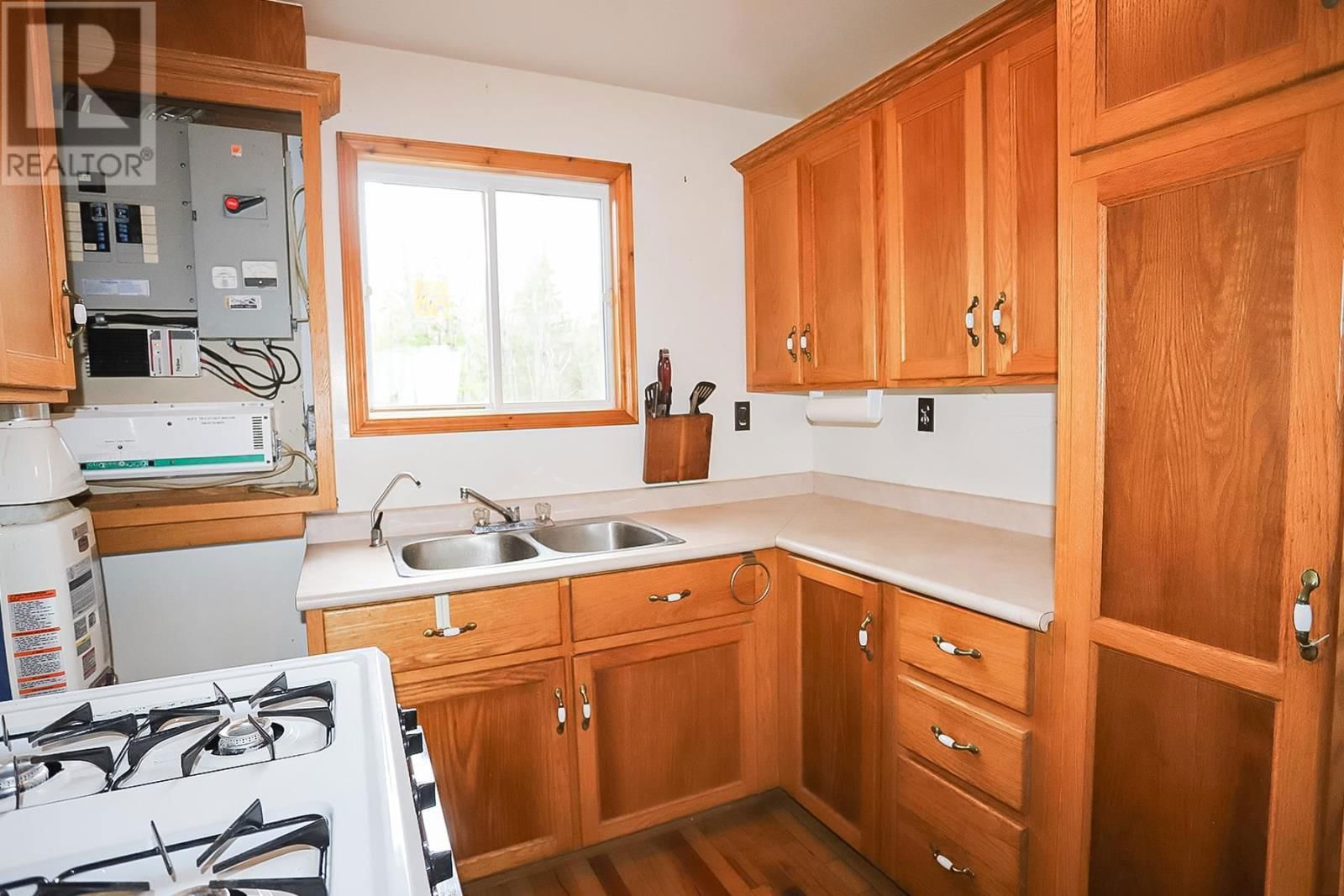 4967 GORDON RD Image 24