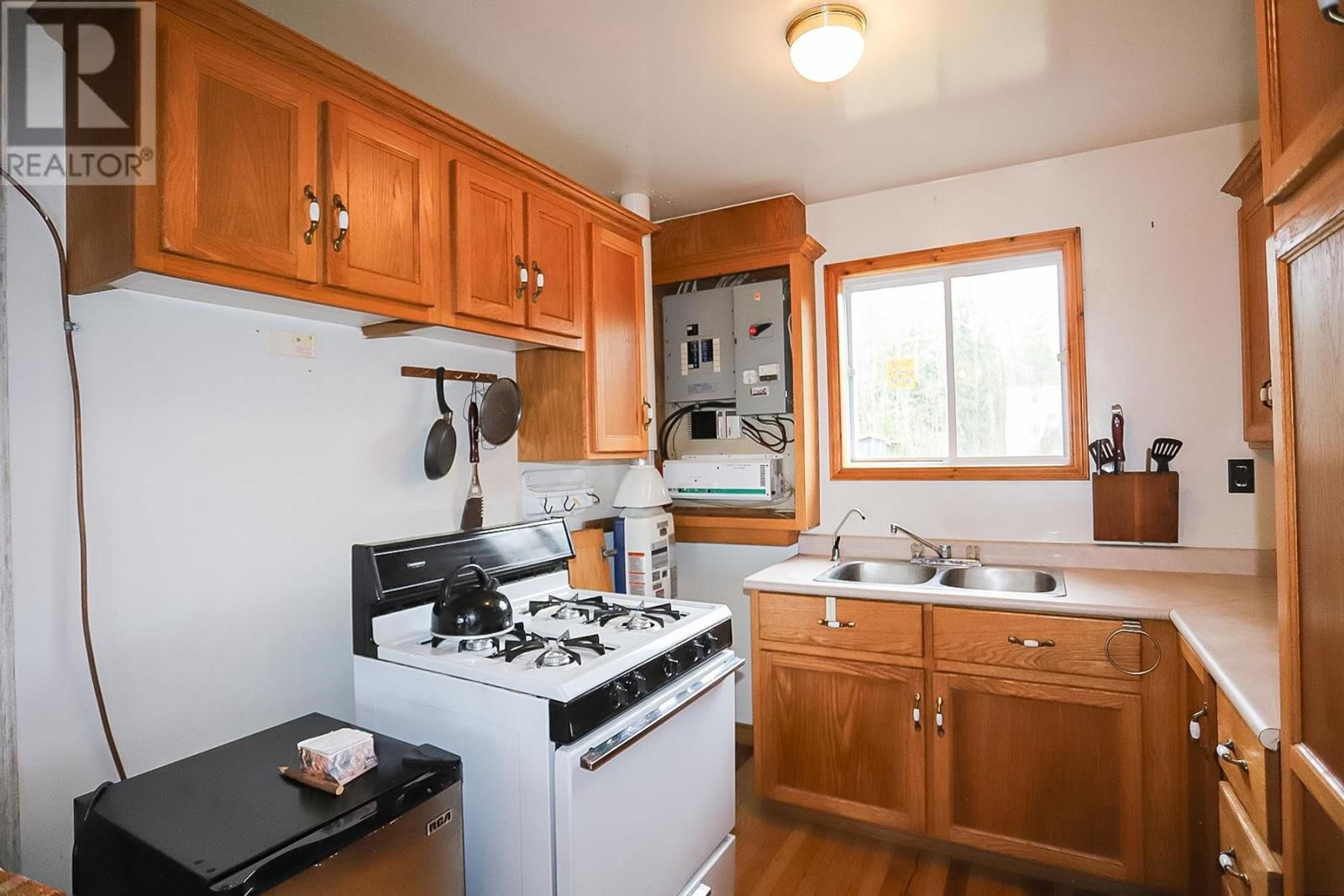 4967 GORDON RD Image 25