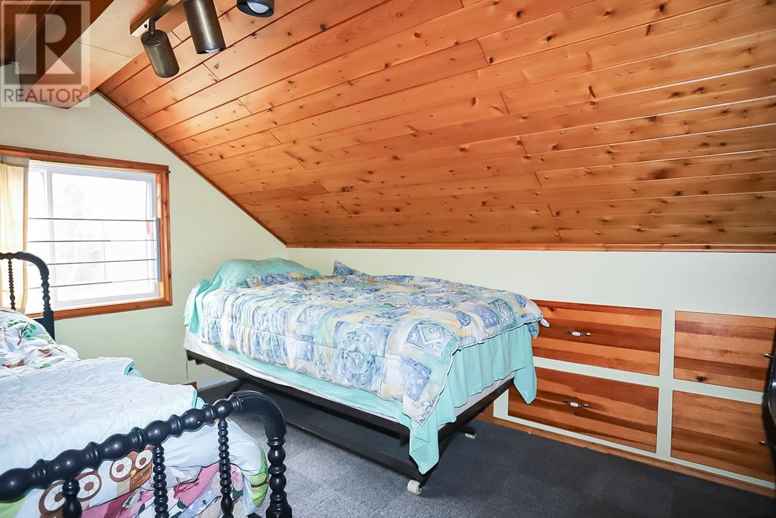 4967 GORDON RD Image 40