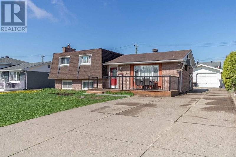 69 Princess Cres Sault Ste. Marie, Ontario