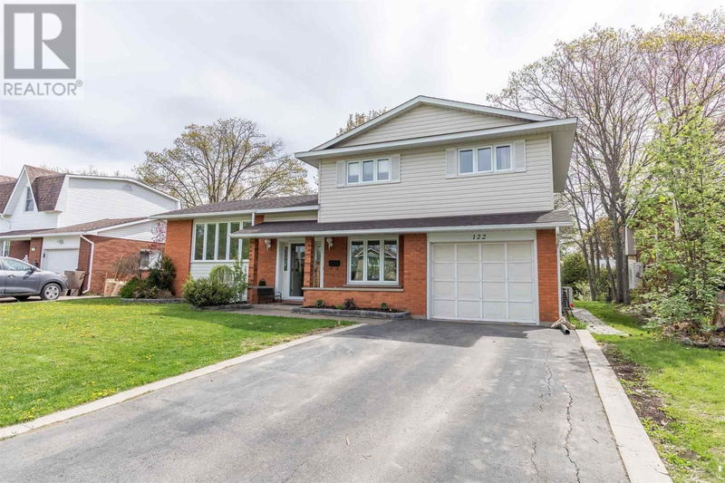 122 Norden Cres Sault Ste. Marie, Ontario