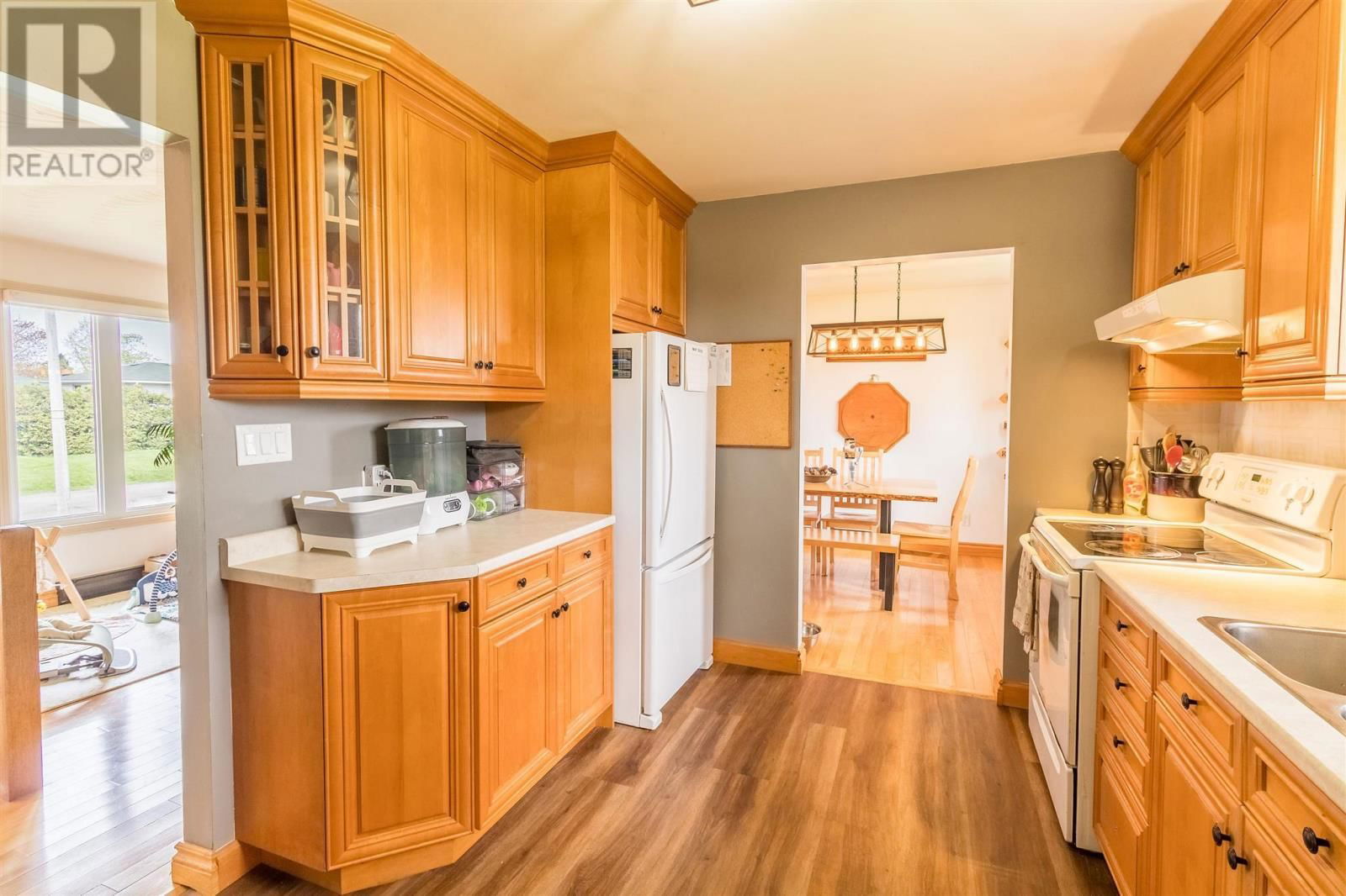 122 NORDEN CRES Image 11