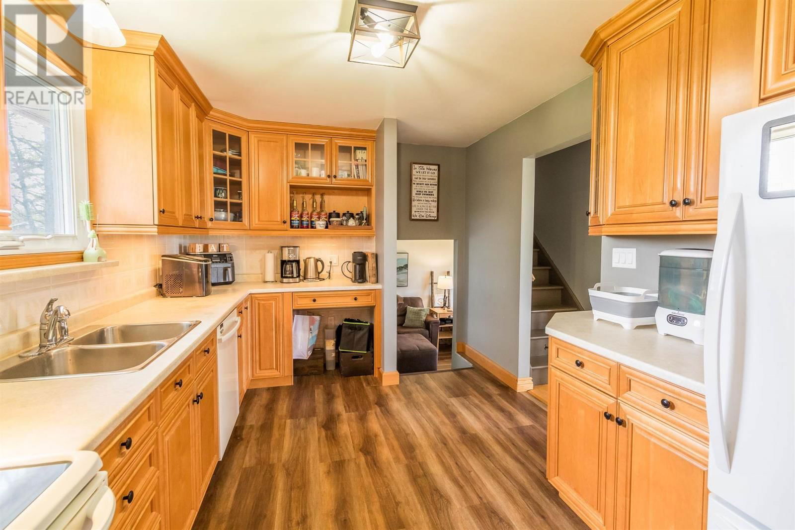 122 NORDEN CRES Image 12