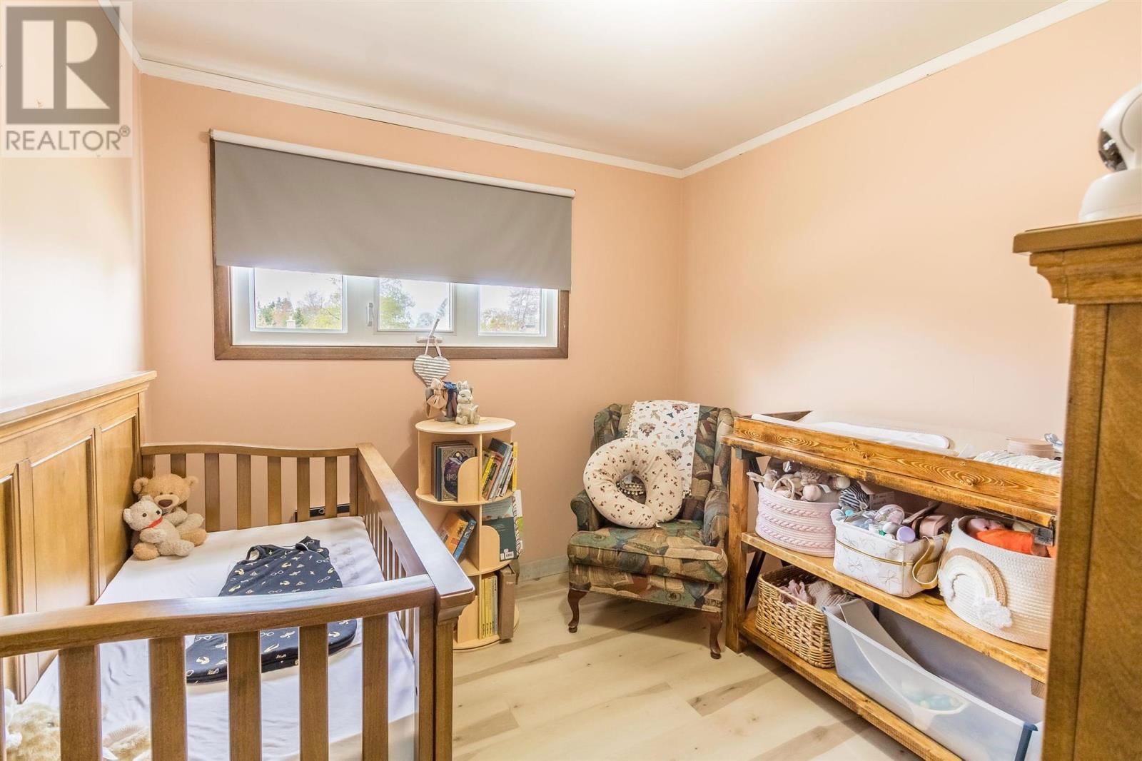 122 NORDEN CRES Image 18