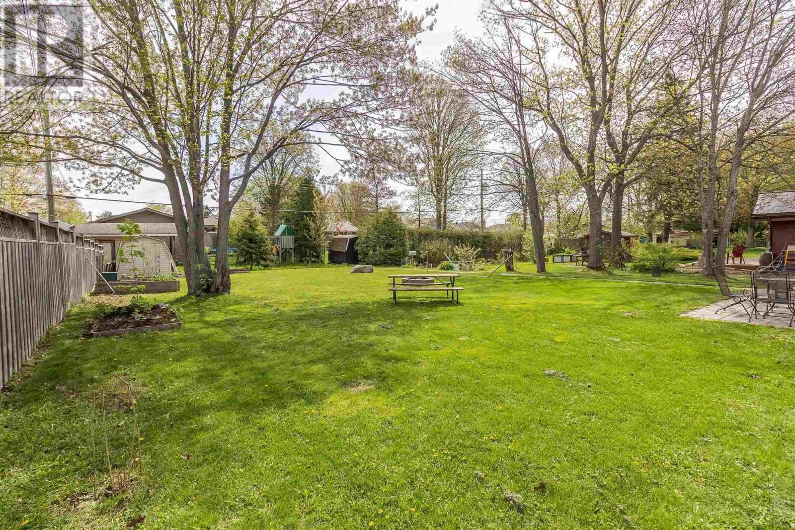 122 NORDEN CRES Image 29