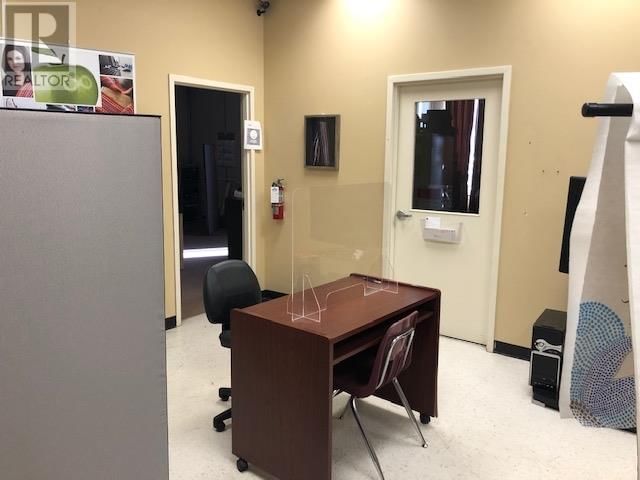 201 - 550 QUEEN ST Image 5