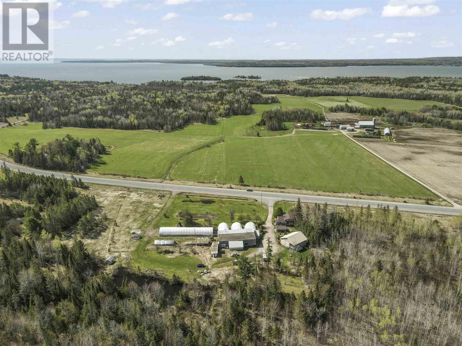 8450 HIGHWAY 17 E Image 50