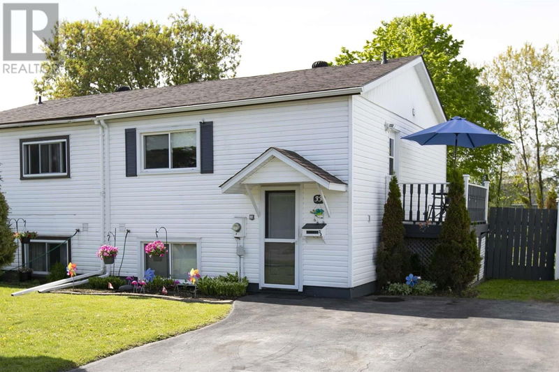 33 Breton Rd Sault Ste. Marie, Ontario