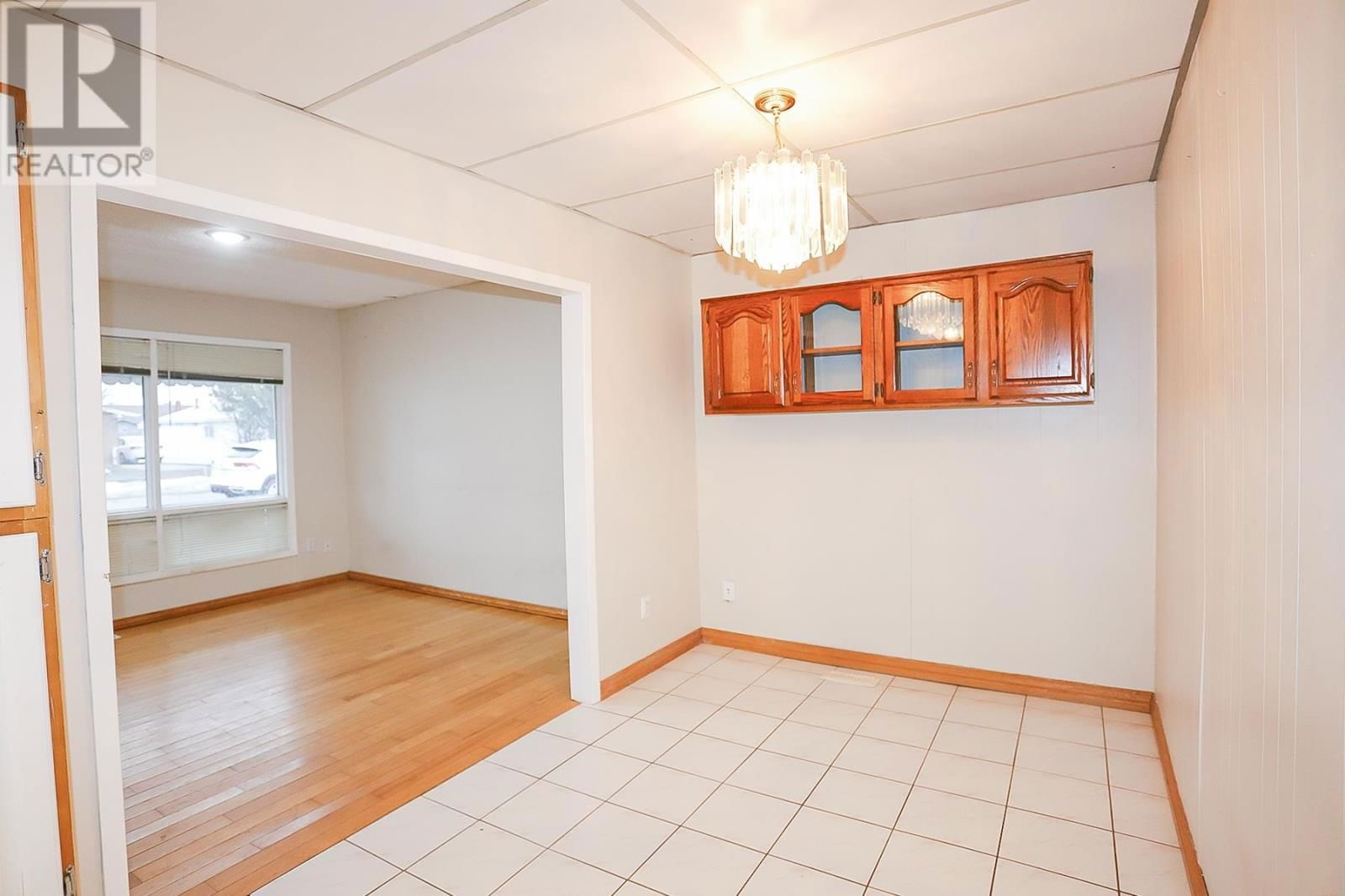 278 SELBY RD Image 18