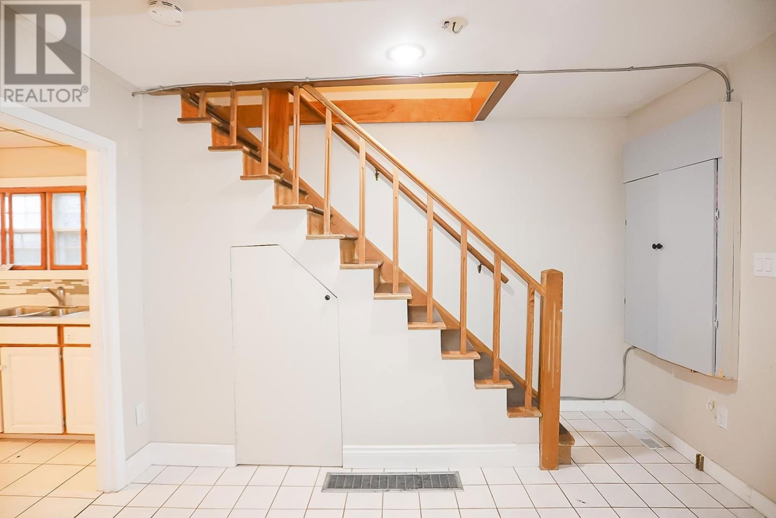 278 SELBY RD Image 22