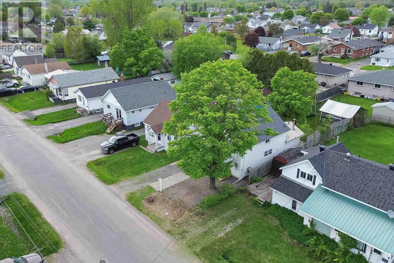 278 SELBY RD Image 4