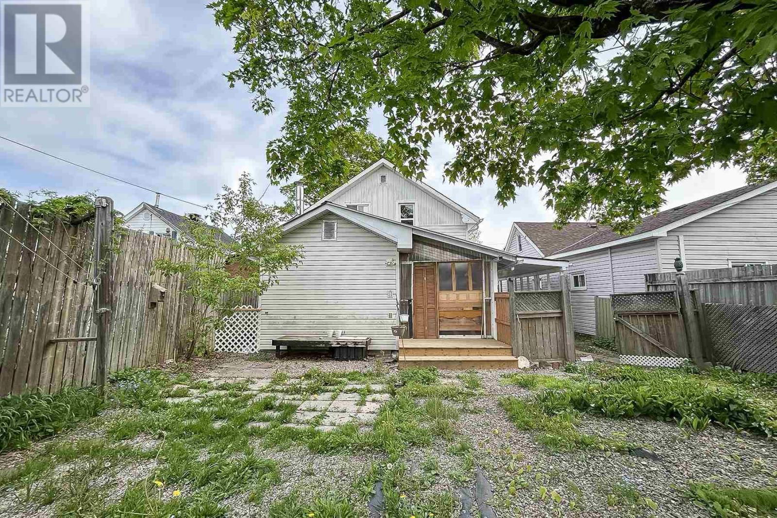 278 SELBY RD Image 40
