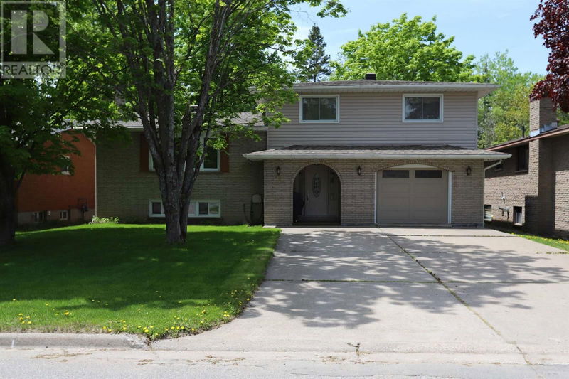 15 Westridge Rd Sault Ste. Marie, Ontario