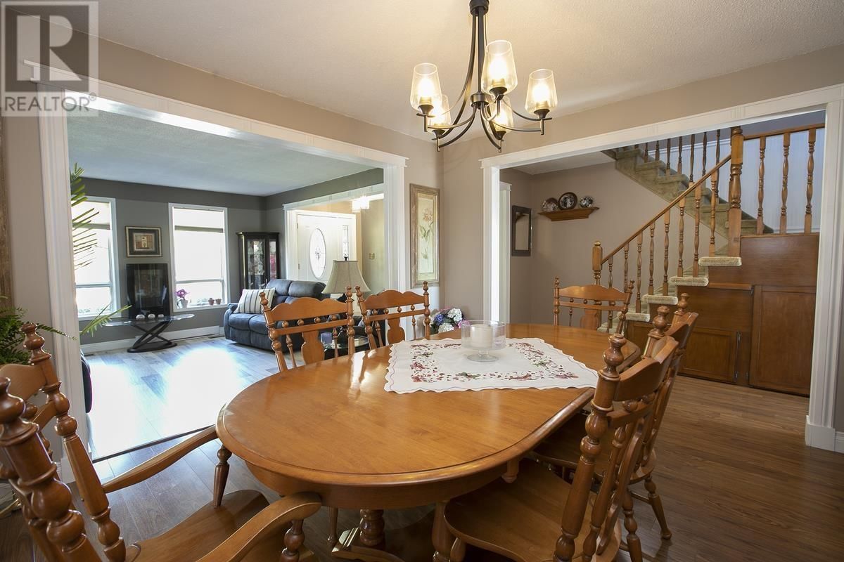 37 BEECH ST Image 17