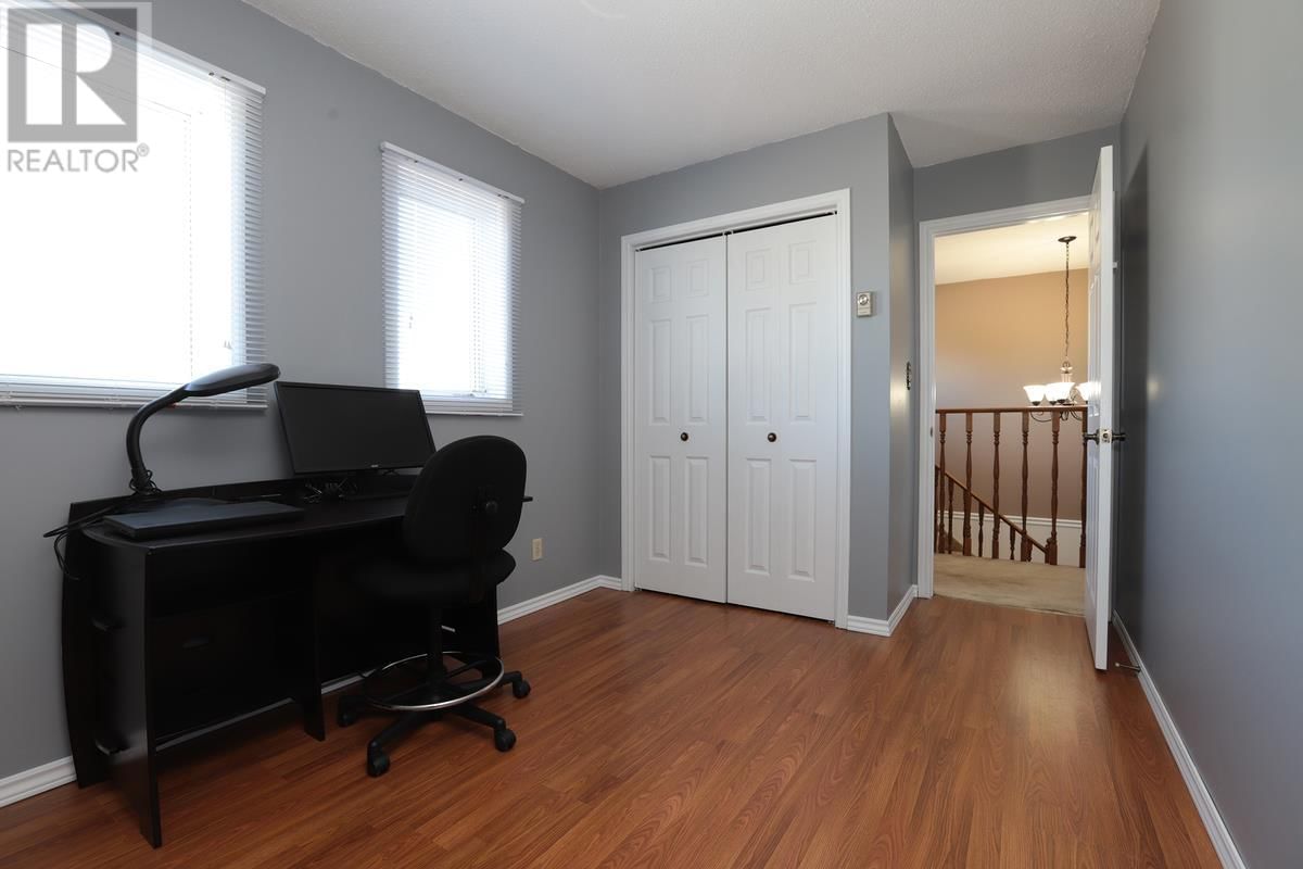 37 BEECH ST Image 35