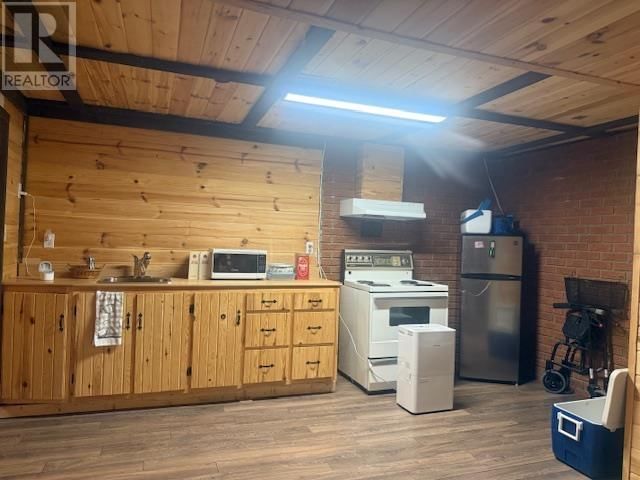 106 ROUSSEAU CRES Image 26