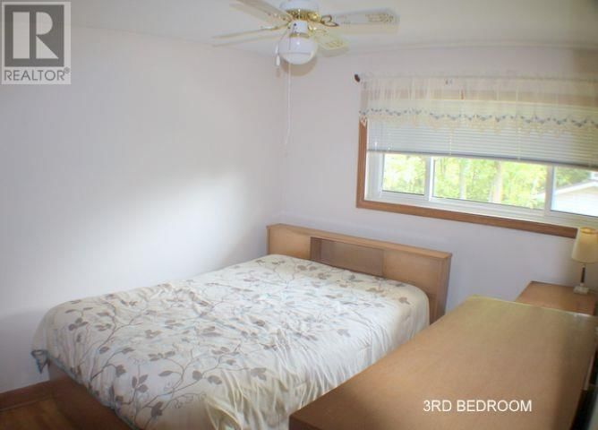 35 WHITE OAK DR Image 17