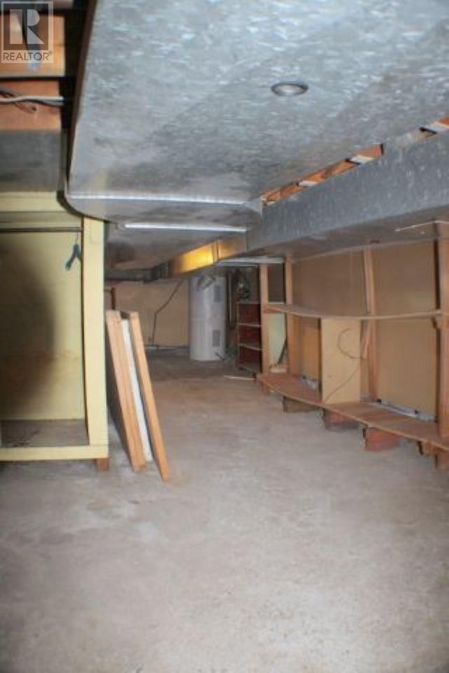 35 WHITE OAK DR Image 29