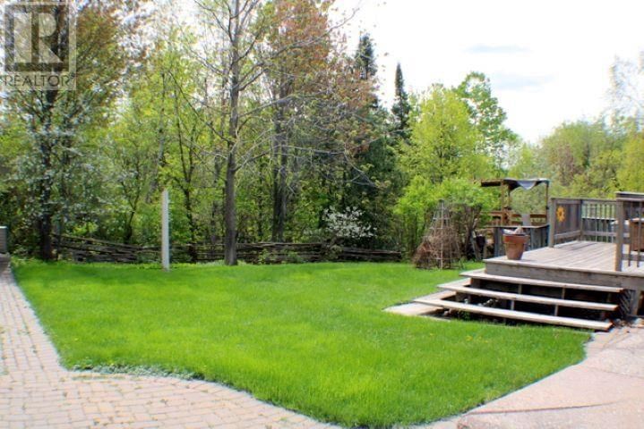 35 WHITE OAK DR Image 36