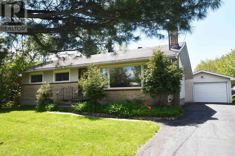 73 Johnson Ave Sault Ste. Marie, Ontario