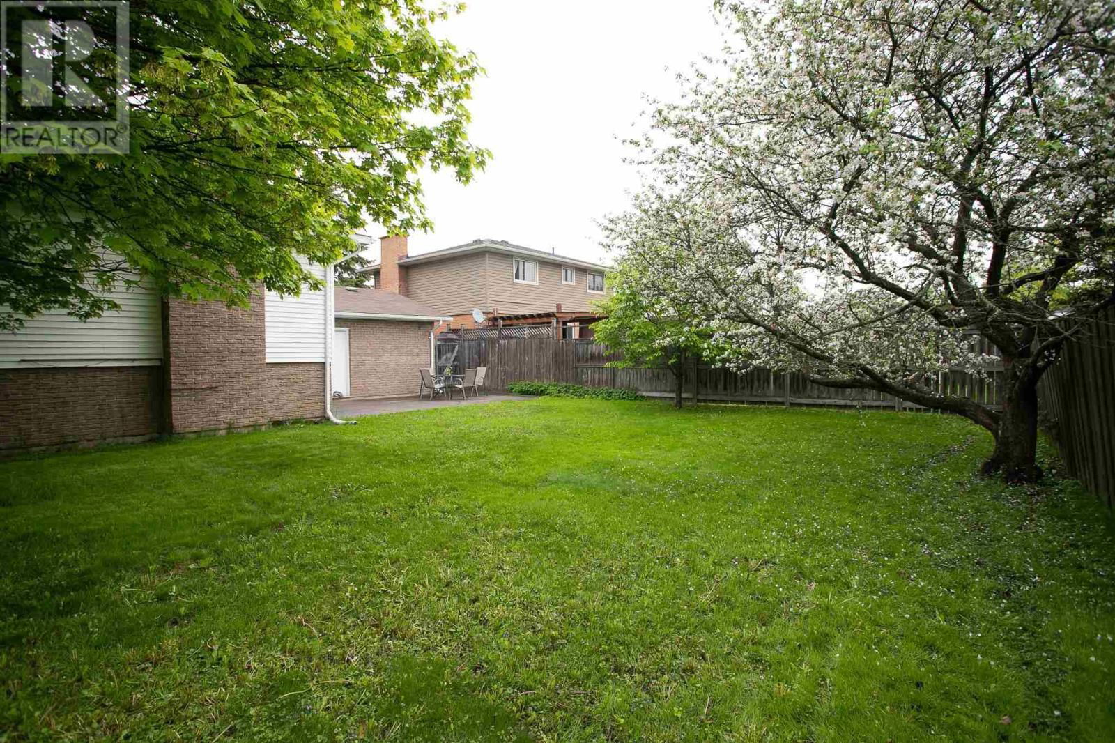 25 HEALY ST Image 11
