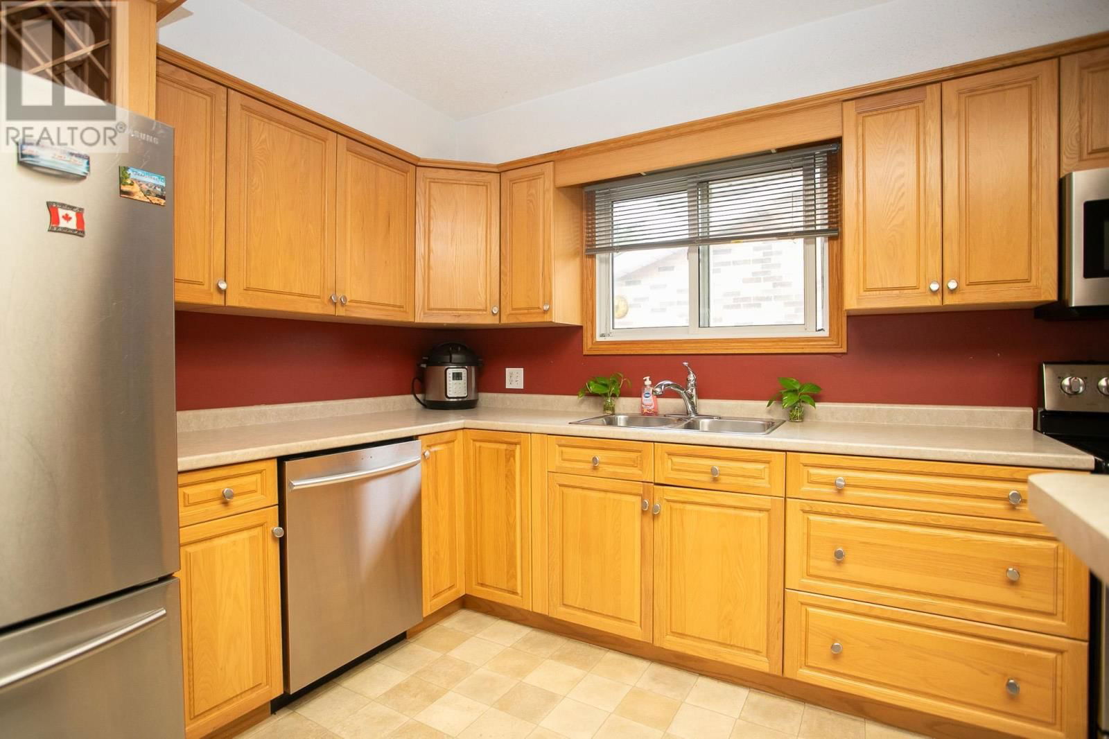 25 HEALY ST Image 14