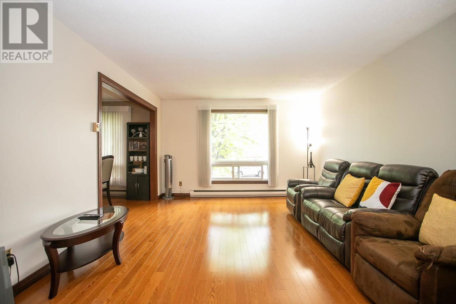 25 HEALY ST Image 18